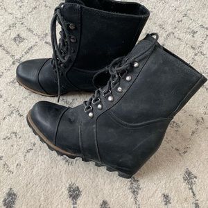 Combat wedge boots womens